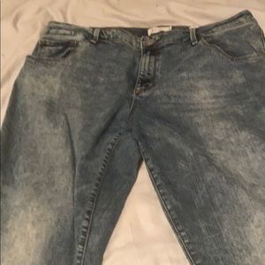 Jessica Simpson boyfriend jeans